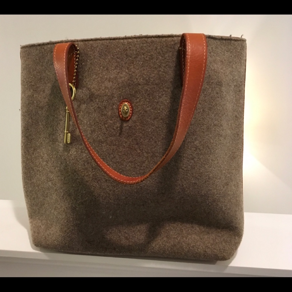 Fossil wool and leather tote